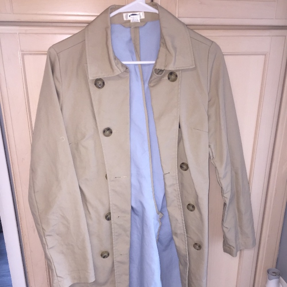 Old navy. Size medium. Smoke free